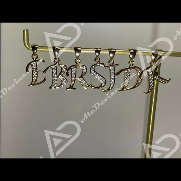 J Initial Pendant (gold plated) - Picture 4 of 5